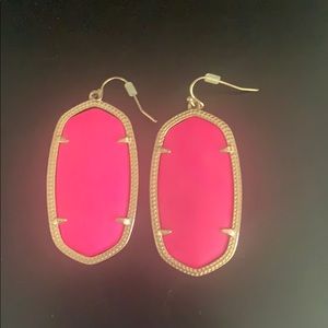 Kendra Scott earrings!
